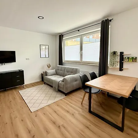 Modern In 13001 Apartment *