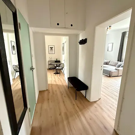 Modern In 13001 *
