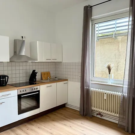 Modern In 13001 Apartment